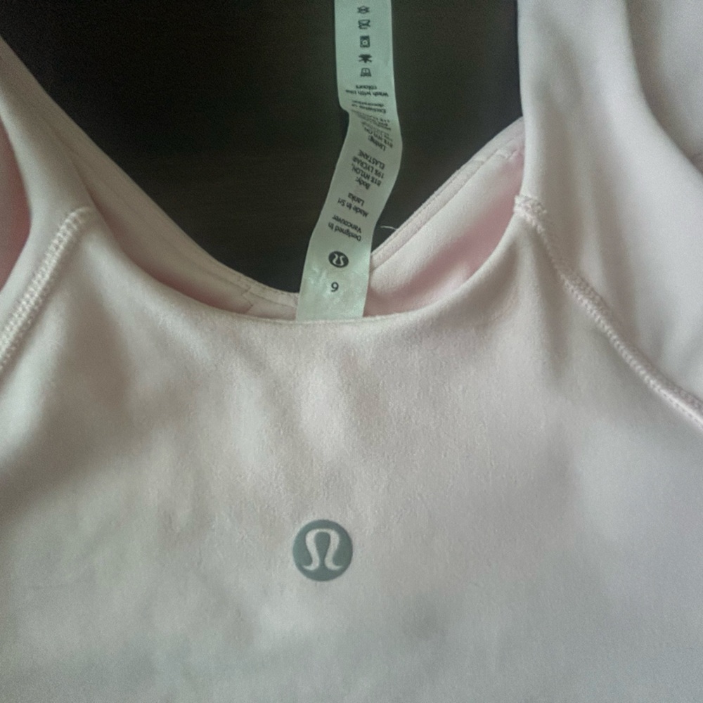 Lululemon size 6 Align tanks - Picture 3 of 6